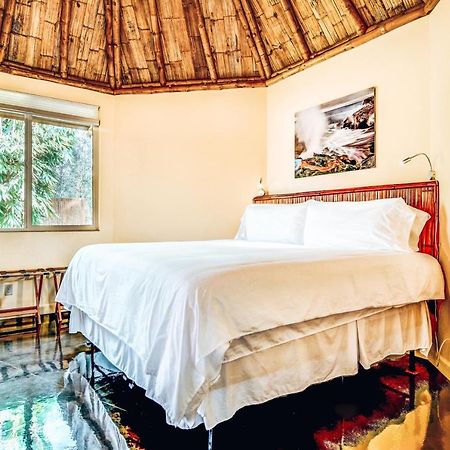 Volcano Eco Retreat By Heart Core Hotels - Adults Only Fern Acres Buitenkant foto